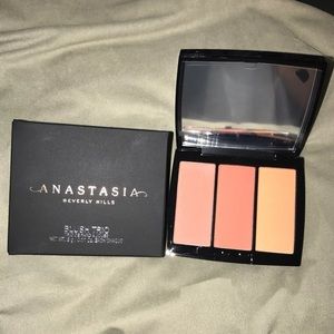 Anastasia Beverly Hills Blush Trio